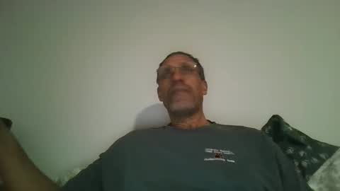 Snapshot of swimmerbod2495 chatting on 02-21-26, 03:07 swimmerbod2495 online show from 02-21-26, 03:07