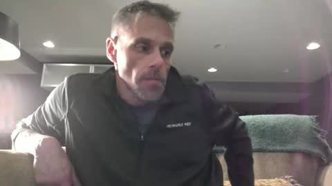 Snapshot of swontguy2025 chatting on 03-09-25, 06:28 swontguy2025 online show from 03-09-25, 06:28