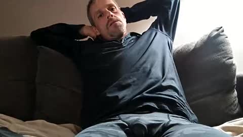 Snapshot of swontguy2025 chatting on 11-15-25, 05:27 swontguy2025 online show from 11-15-25, 05:27