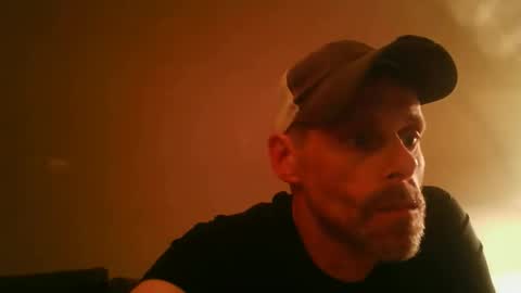 Snapshot of swontguy2025 chatting on 04-10-26, 05:45 swontguy2025 online show from 04-10-26, 05:45