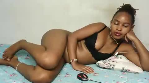 Snapshot of swt_bby chatting on 05-03-26, 10:49 swt_bby online show from 05-03-26, 10:49
