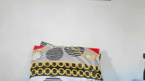 Lilly  online show from 10-13-25, 07:36