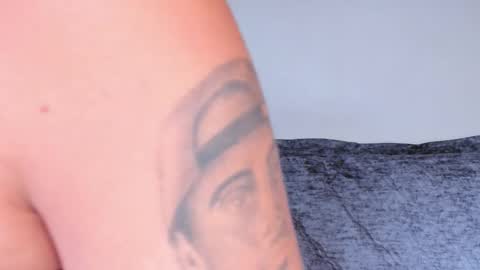 Lilly  online show from 10-18-25, 07:25