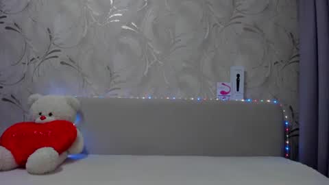 Ana online show from 02-26-25, 02:04