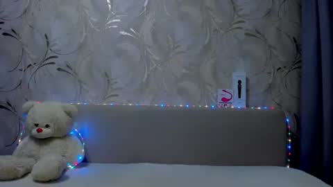 Ana online show from 03-09-25, 02:18