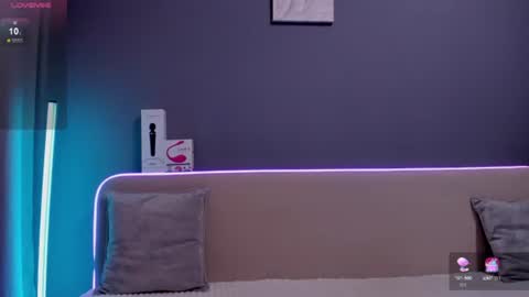 Ana online show from 09-20-25, 02:23