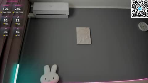 Ana online show from 04-28-26, 02:27