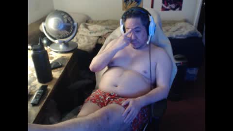 Snapshot of sxykoreandick chatting on 12-15-25, 02:54 Rick Hard online show from 12-15-25, 02:54