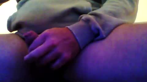 Snapshot of syd13 chatting on 10-12-25, 07:46 syd13 online show from 10-12-25, 07:46