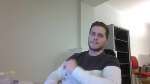 syl092 online show from 12-10-24, 04:38