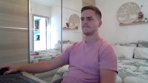 syl092 online show from 09-17-25, 04:52