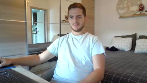 syl092 online show from 10-04-25, 08:56