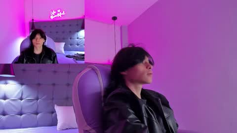 Snapshot of sylasfrost chatting on 11-23-25, 07:46 sylasfrost online show from 11-23-25, 07:46