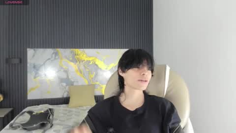 Snapshot of sylasfrost chatting on 12-05-25, 07:21 sylasfrost online show from 12-05-25, 07:21