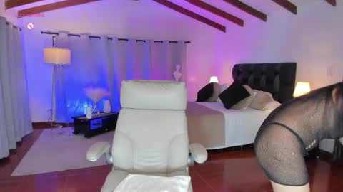 sylvana online show from 04-23-26, 04:14