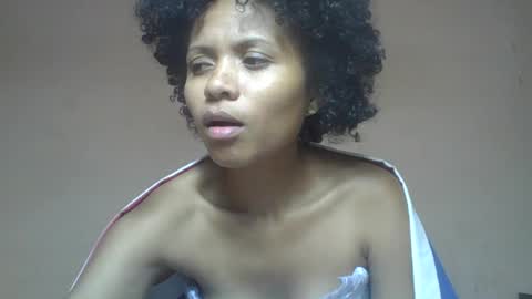 Snapshot of sylvaniah01 chatting on 07-08-26, 07:51 sylvaniah01 online show from 07-08-26, 07:51