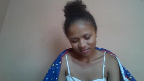 Snapshot of sylvaniah01 chatting on 07-10-26, 08:18 sylvaniah01 online show from 07-10-26, 08:18
