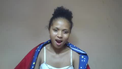 Snapshot of sylvaniah01 chatting on 07-10-26, 08:33 sylvaniah01 online show from 07-10-26, 08:33