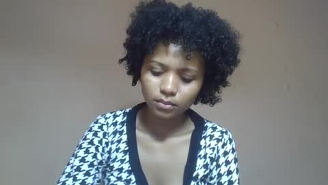 Snapshot of sylvaniah01 chatting on 07-22-26, 03:20 sylvaniah01 online show from 07-22-26, 03:20