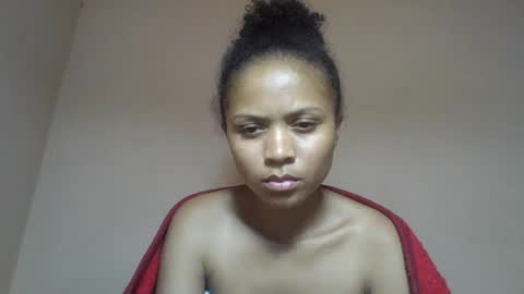 Snapshot of sylvaniah01 chatting on 07-22-26, 03:26 sylvaniah01 online show from 07-22-26, 03:26