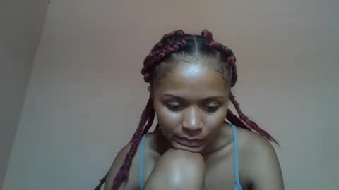 Snapshot of sylvaniah01 chatting on 07-28-26, 11:39 sylvaniah01 online show from 07-28-26, 11:39