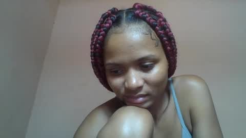 Snapshot of sylvaniah01 chatting on 07-29-26, 10:57 sylvaniah01 online show from 07-29-26, 10:57