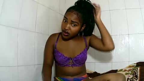 sylviasexy27 online show from 02-20-25, 07:34