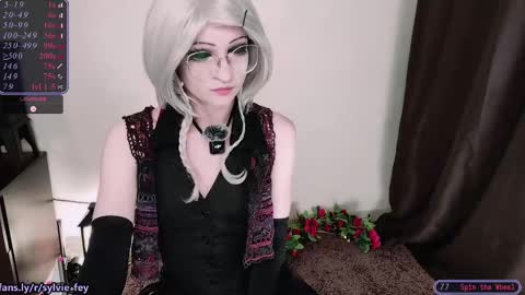 Sylvie online show from 03-01-25, 10:10