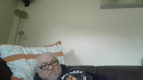 Snapshot of synek65 chatting on 12-08-24, 10:30 synek65 online show from 12-08-24, 10:30