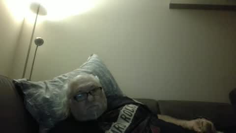 Snapshot of synek65 chatting on 12-24-24, 05:05 synek65 online show from 12-24-24, 05:05