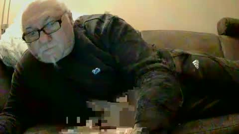 Snapshot of synek65 chatting on 01-10-25, 07:54 synek65 online show from 01-10-25, 07:54