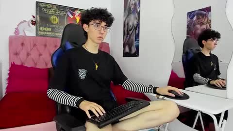 Snapshot of syriussz chatting on 01-15-26, 07:28 Syriussz online show from 01-15-26, 07:28