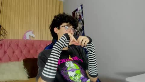 Snapshot of syriussz chatting on 02-04-26, 07:31 Syriussz online show from 02-04-26, 07:31