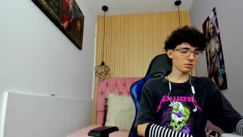 Snapshot of syriussz chatting on 02-22-26, 07:23 Syriussz online show from 02-22-26, 07:23