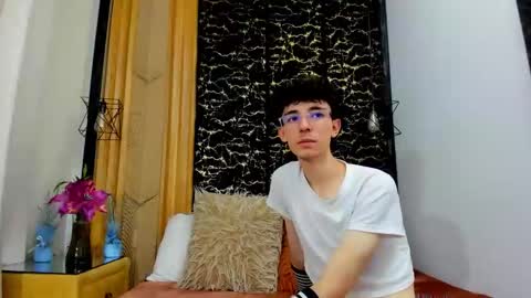 Snapshot of syriussz chatting on 03-07-26, 07:33 Syriussz online show from 03-07-26, 07:33