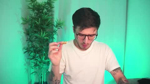 t0ny_wylie online show from 11-15-25, 10:12