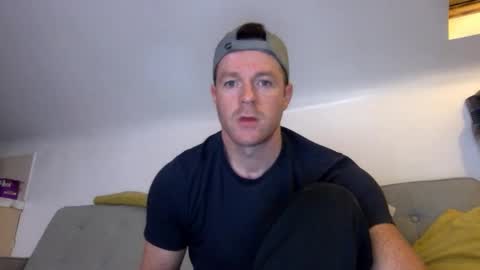 Tygeerr online show from 10-10-25, 08:08