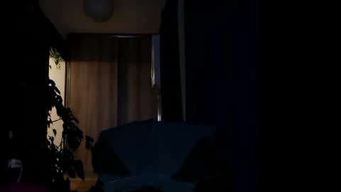 Huracane online show from 01-20-25, 05:48