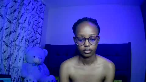 Snapshot of t_okyo chatting on 02-10-25, 08:53 TOKYO online show from 02-10-25, 08:53