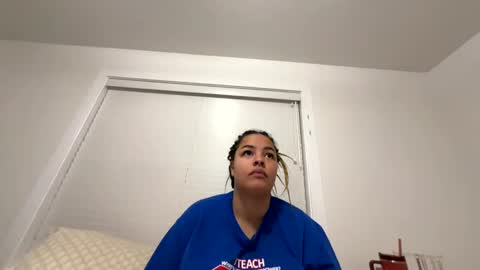 t_princess_t online show from 12-19-24, 11:03