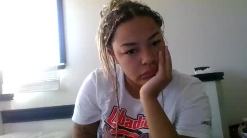 t_princess_t online show from 09-08-25, 03:22