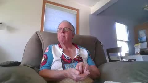 Snapshot of tacrunner66_ chatting on 04-16-26, 11:07 tacrunner66_ online show from 04-16-26, 11:07