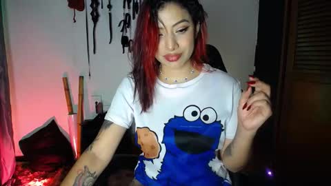 Snapshot of tafitasl4ve chatting on 11-21-25, 01:04 Tafita online show from 11-21-25, 01:04