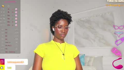Snapshot of tahira_21 chatting on 01-29-25, 10:53 Tahira online show from 01-29-25, 10:53