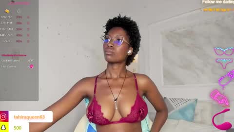 Snapshot of tahira_21 chatting on 01-30-25, 07:59 Tahira online show from 01-30-25, 07:59