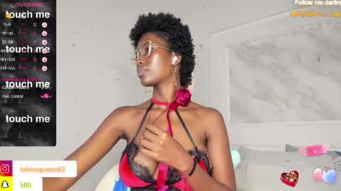Snapshot of tahira_21 chatting on 02-22-25, 10:20 Tahira online show from 02-22-25, 10:20