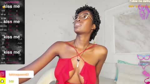 Snapshot of tahira_21 chatting on 03-05-25, 08:00 Tahira online show from 03-05-25, 08:00