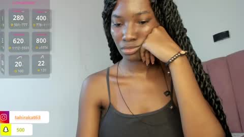 Snapshot of tahira_21 chatting on 05-31-26, 08:10 Tahira online show from 05-31-26, 08:10