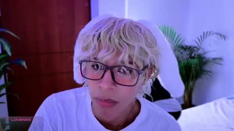 taichi online show from 10-09-25, 08:07