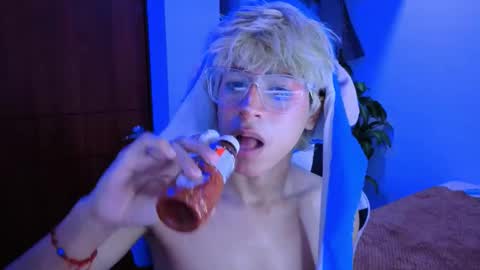 taichi online show from 11-13-25, 10:52